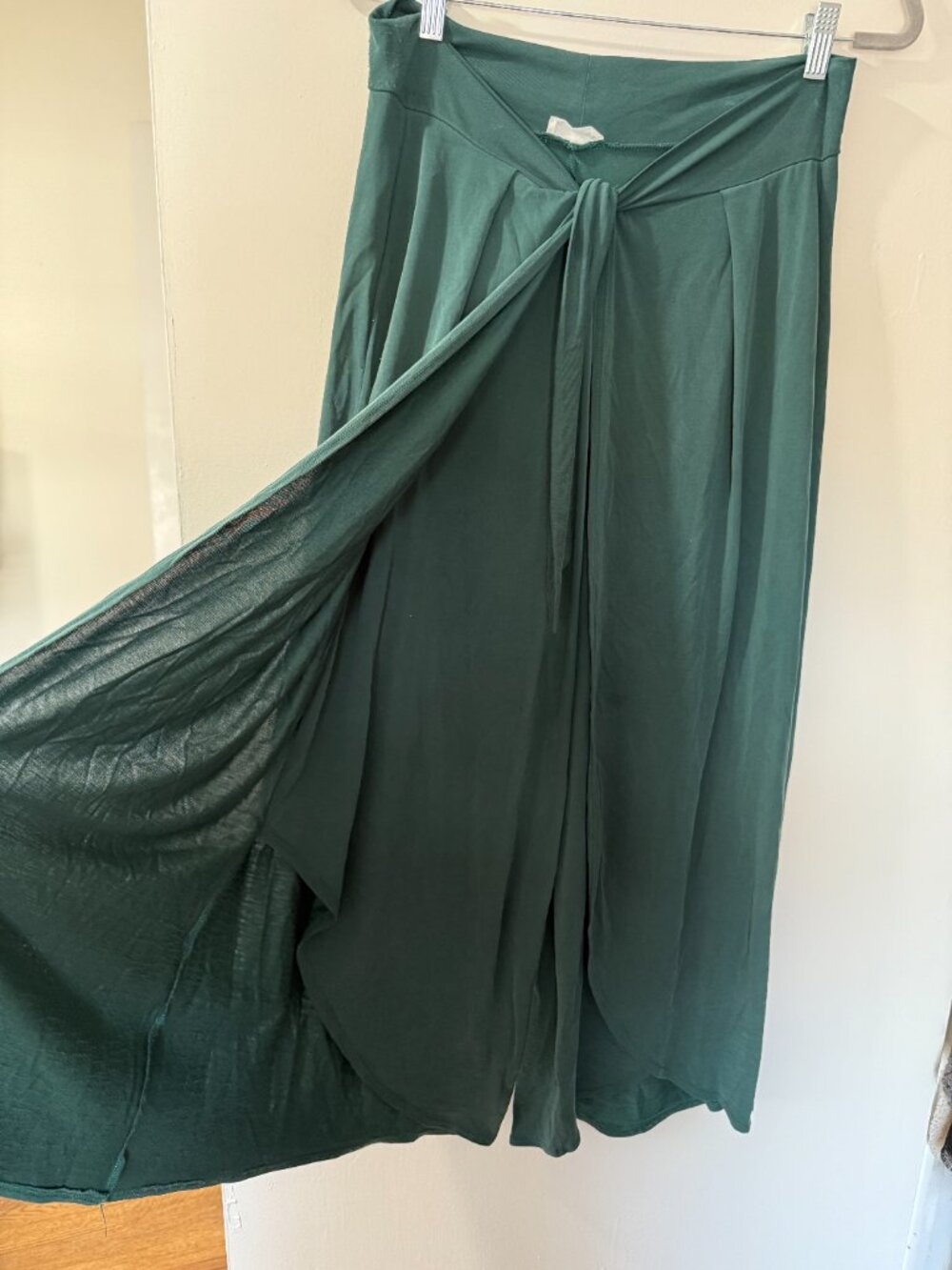 VICI Grenada Tie Front Modal Blend Pants Green XL 🌿✨ - Picture 3 of 7